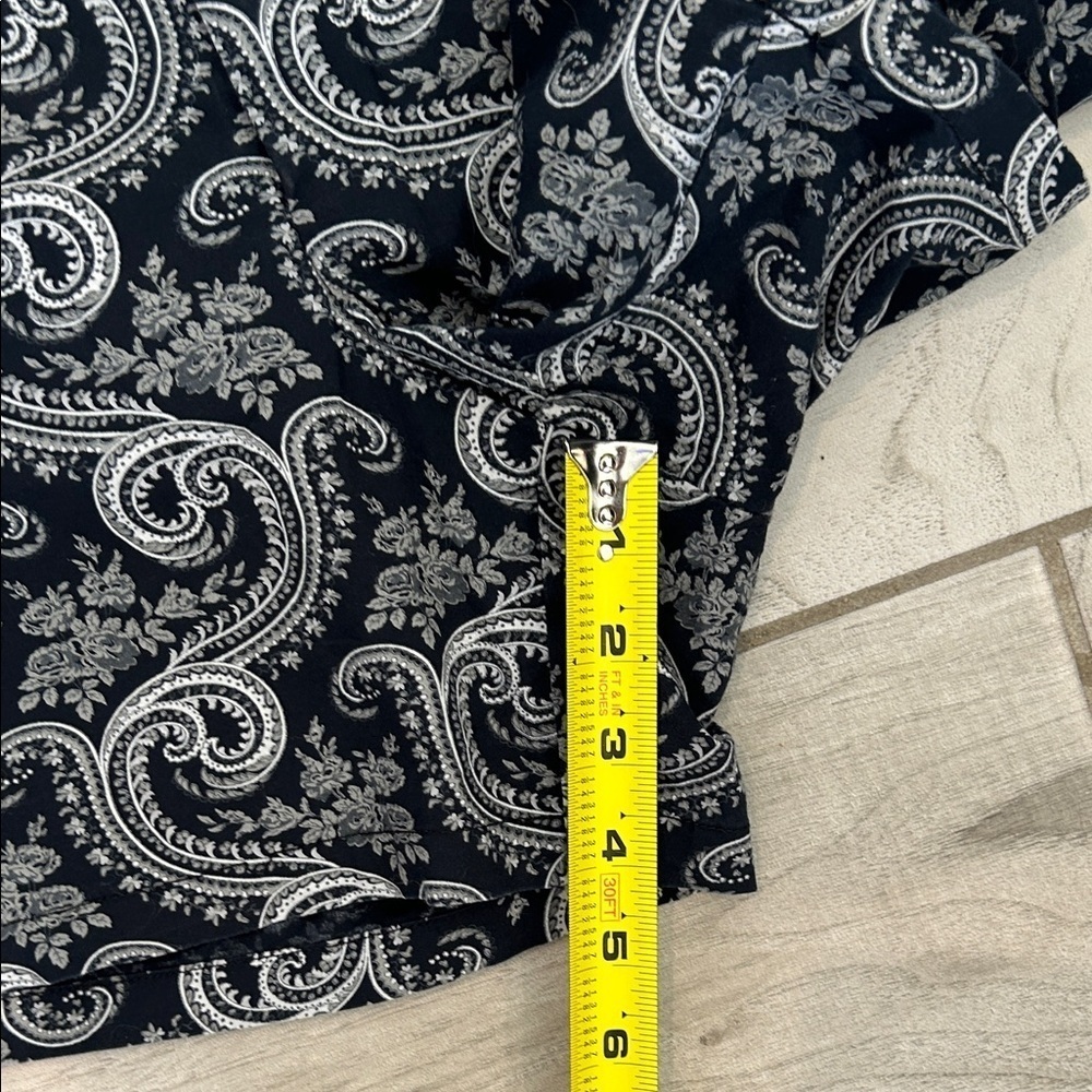 J. Crew Navy Paisley Women's Shorts - Picture 11 of 11
